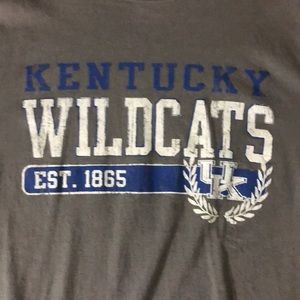 5⭐️ Kentucky Wildcats T-Shirt